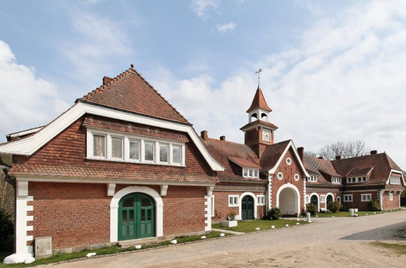 Gutsverwaltung Neubarkelsby, Germany